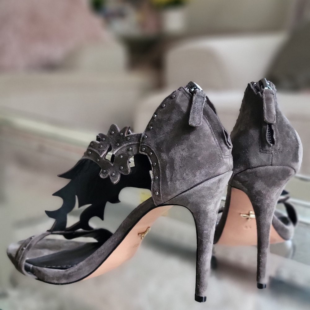 Pour la Victoire Vassy Studded Suede Charcoal